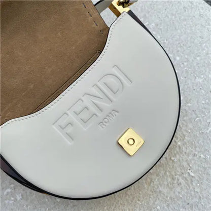 フェンディ ムーンライトバッグ