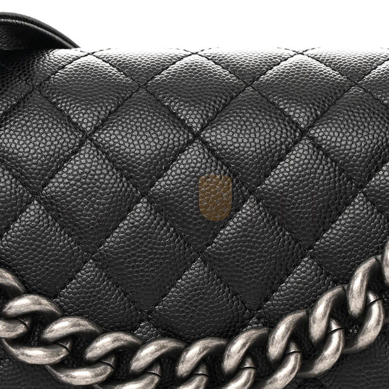 シャネル マスター キャビア キルティング ミディアム ボーイ フラップ A67086 (25*15*9cm)