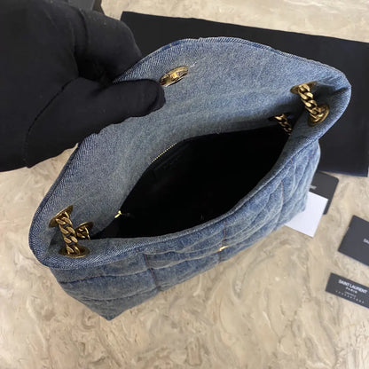 キルティングラムスキンのパファーミディアムバッグ