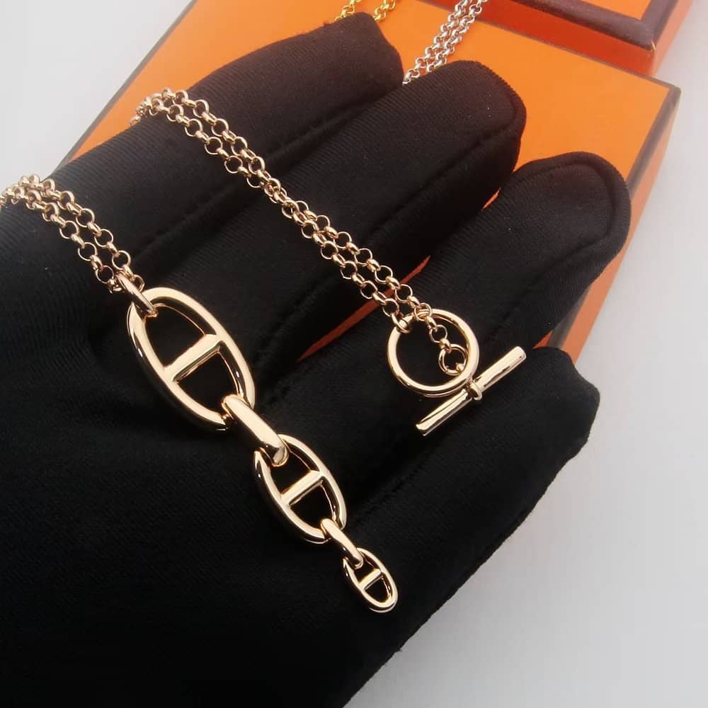 レプリカエルメスネックレス