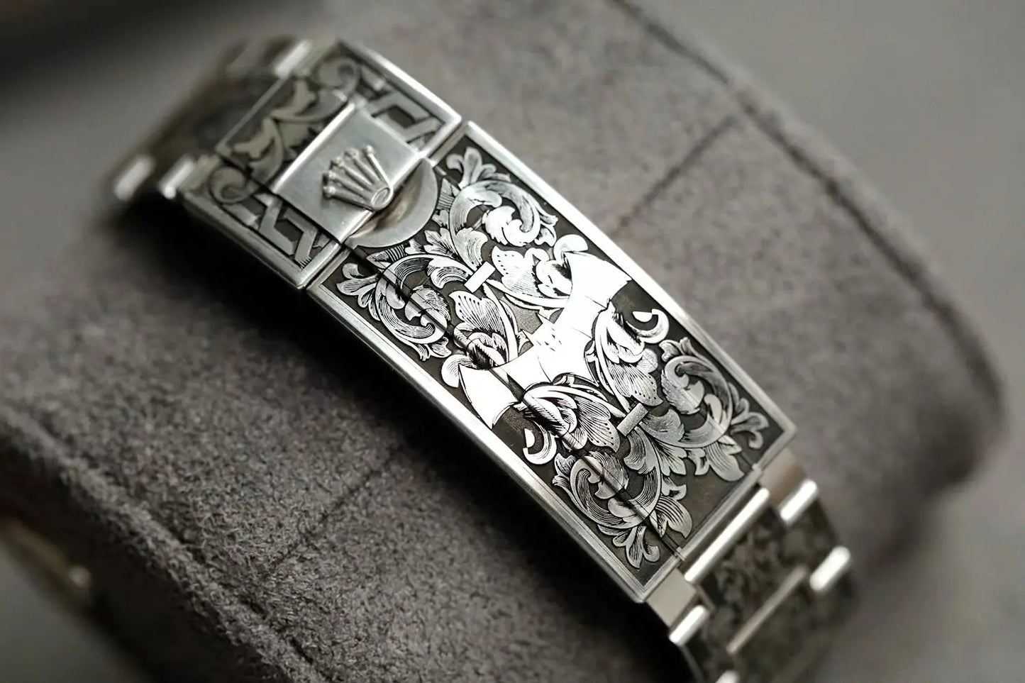 ロレックス サブマリーナーデイト 彫金 116610LV 数が少ない