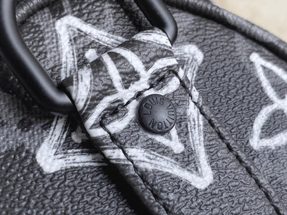 ルイ・ヴィトン M21399 キーポル・バンドリエール25