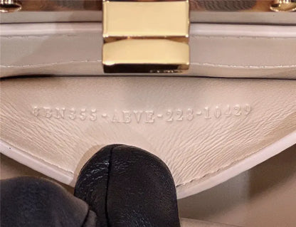 フェンディ ピーカブー ショルダーバッグ