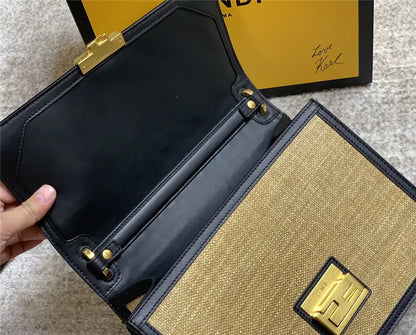 フェンディ エンブロイダリー FFバッグ