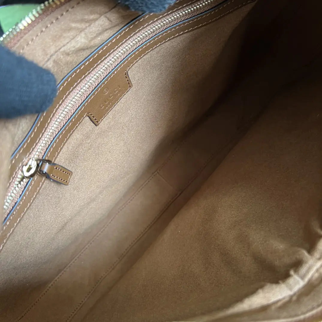 グッチ アタッシュ ラージ ショルダーバッグ