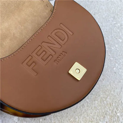 フェンディ ムーンライトバッグ