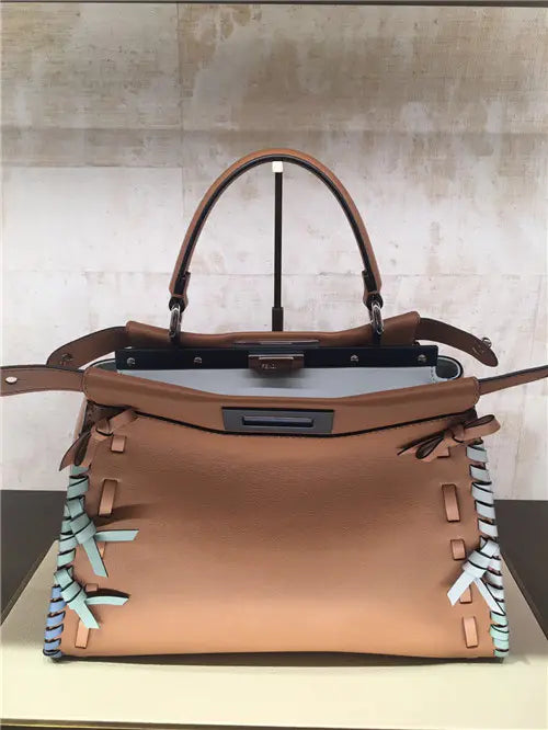 フェンディ ピーカブーバッグ