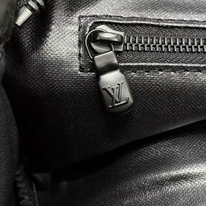 ルイ・ヴィトン ドップキット モノグラム トリヨンレザー – LW144