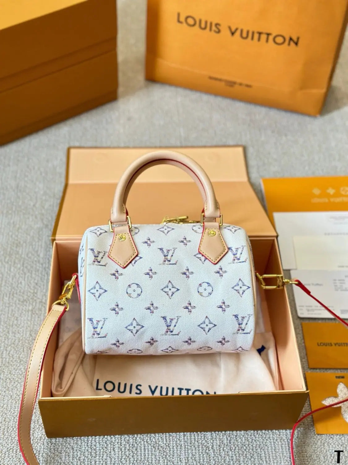 ルイ・ヴィトン M24709 スピーディ・バンドリエール20