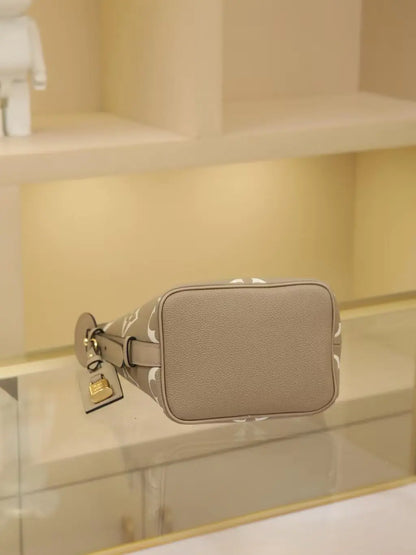 オールインBB バイカラー モノグラム アンプラント レザー - ルイ・ヴィトン