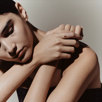 エルメスの新商品 H d'ancre リング（スモールサイズ）