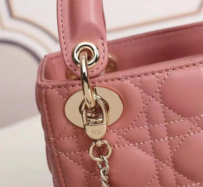 クリスチャン・ディオール ミニ レディ ディオール バッグ