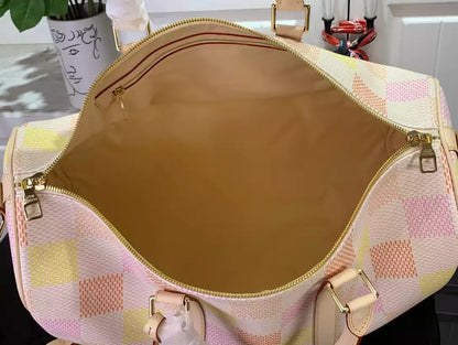 LV キーポル・バンドリエール 50 バニラモノグラム クラギーコーティングキャンバス – LW177