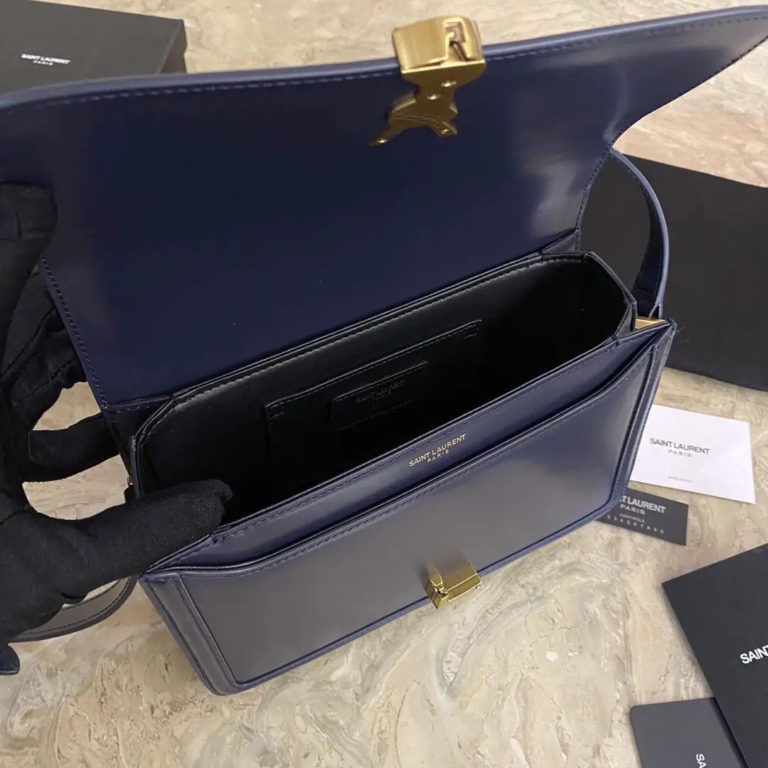 ソルフェリーノ ミドルサッチェル（ラッカー仕上げのエアーズ）