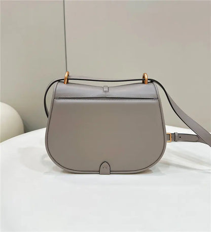 フェンディ レディース ピンク C モン スモールバッグ