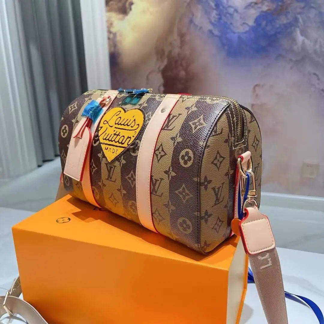 ルイ・ヴィトン シティ キーポル M45963