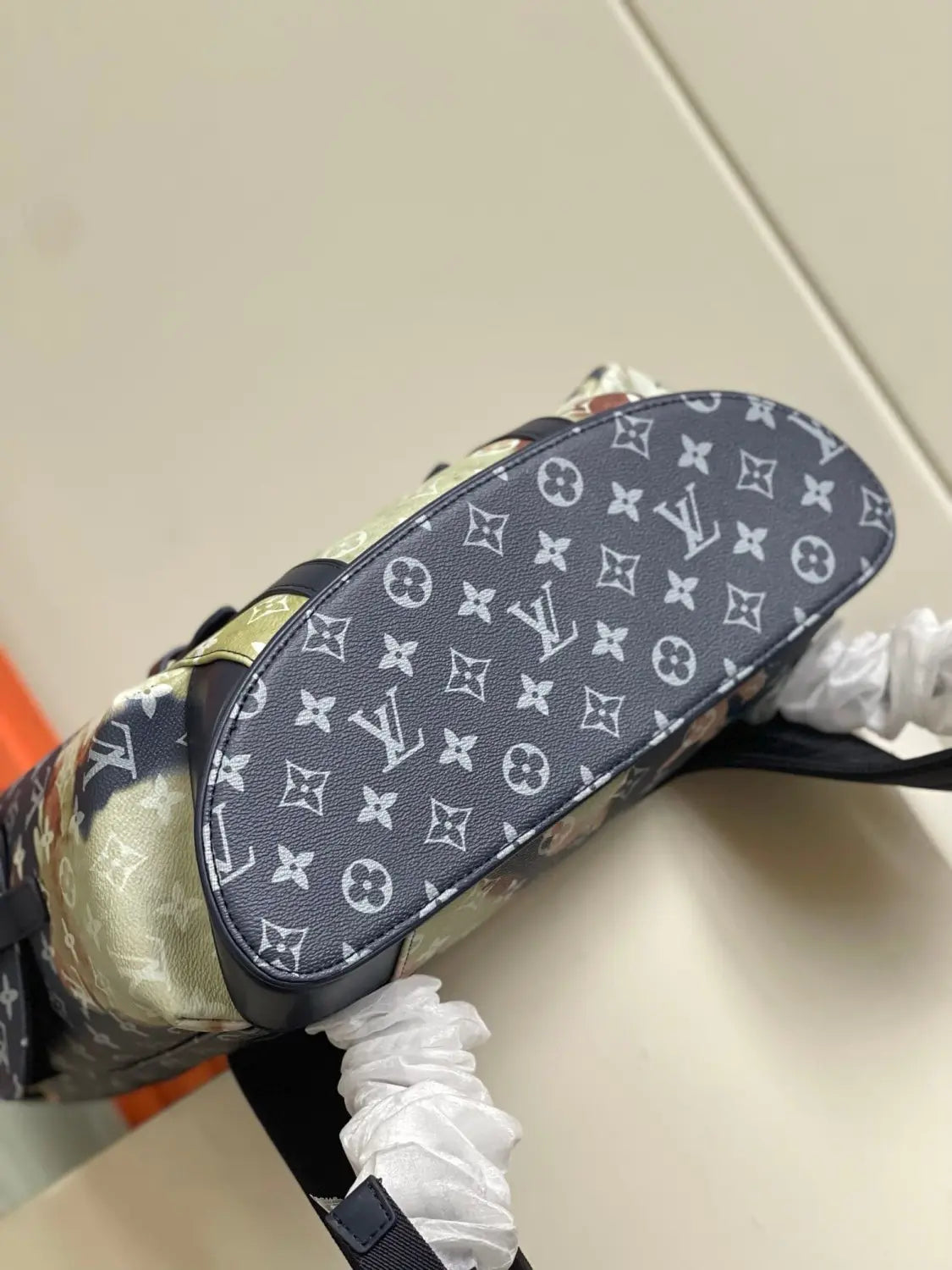 ルイ・ヴィトン M46805 クリストファー MM