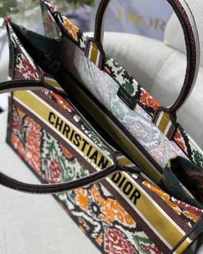 クリスチャン・ディオール ブックトートバッグ