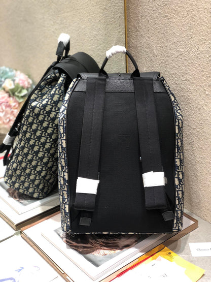 モーション ディオール オブリーク バックパック