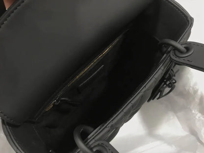 レディディオール