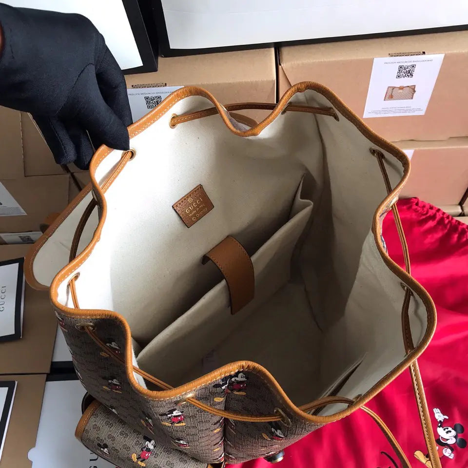 GG バックバッグ