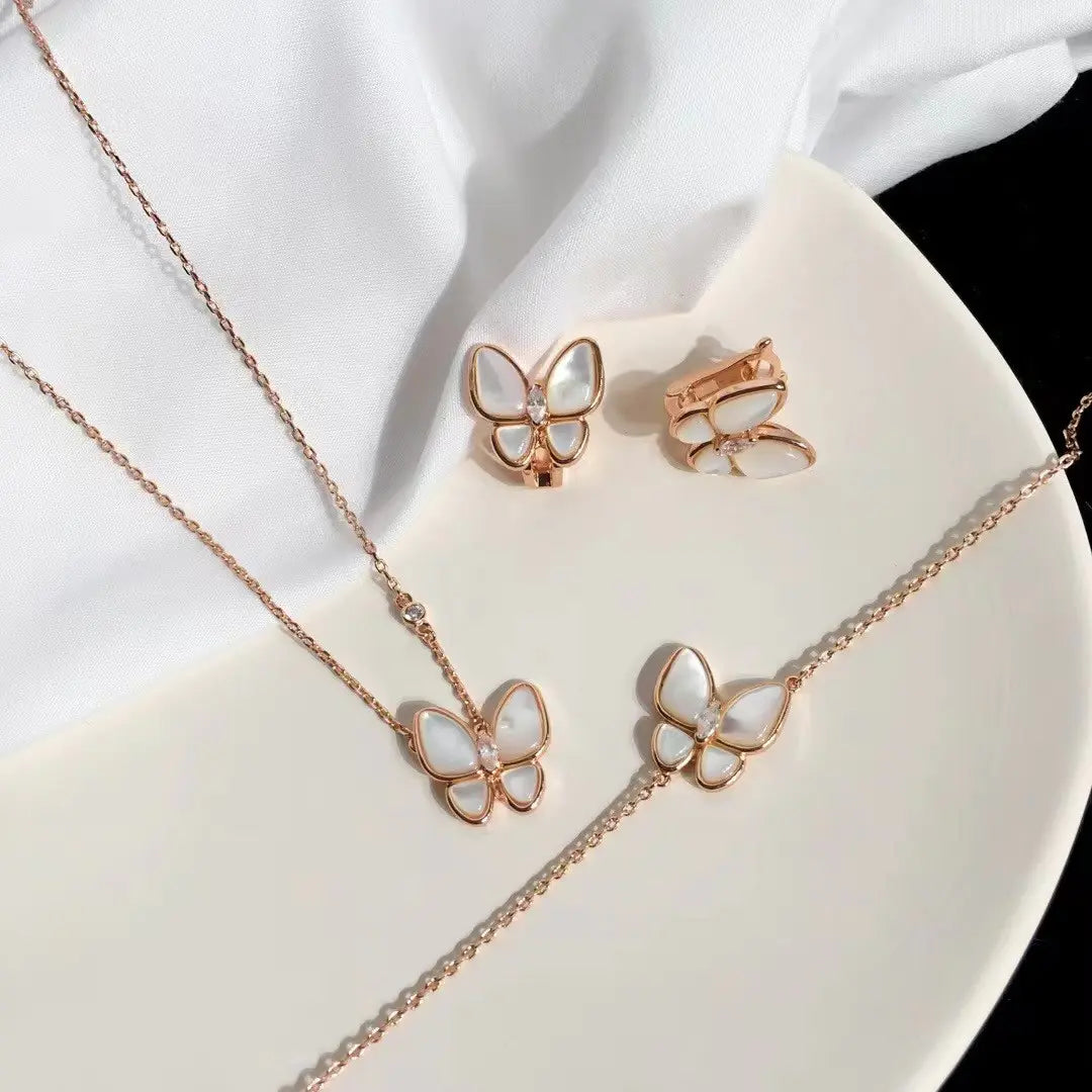 ヴァン クリーフ＆アーペル ホワイト フリティラリー バタフライ ブレスレット イヤリング