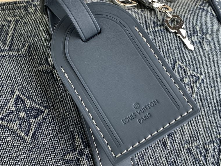 ルイ・ヴィトン キーポル・バンドリエール50 – LVB052