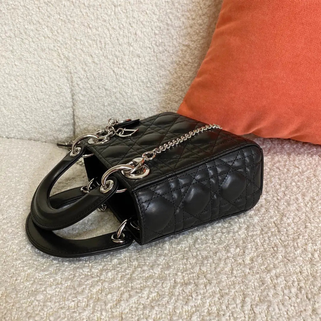 クリスチャン・ディオール ミニ レディ ディオール バッグ