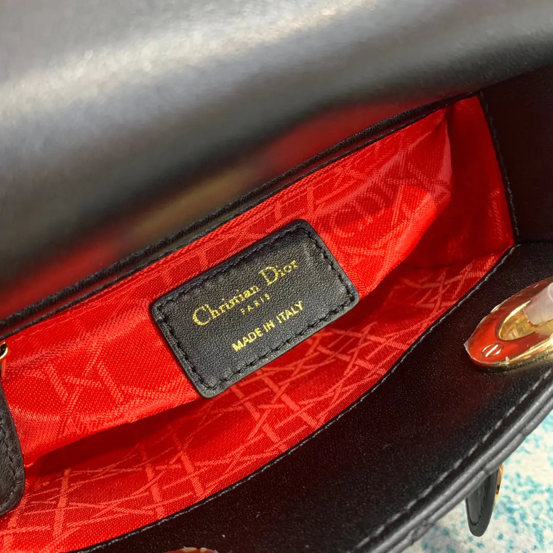 クリスチャン・ディオール ミニ レディ ディオール バッグ