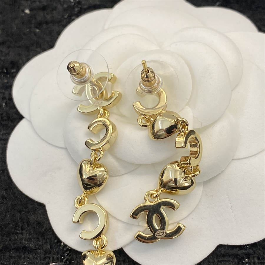 シャネル ピンク ピーチ ハート タッセル ラインストーン イヤリング