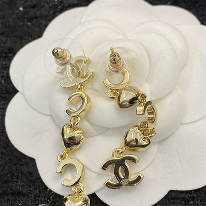 シャネル ピンク ピーチ ハート タッセル ラインストーン イヤリング