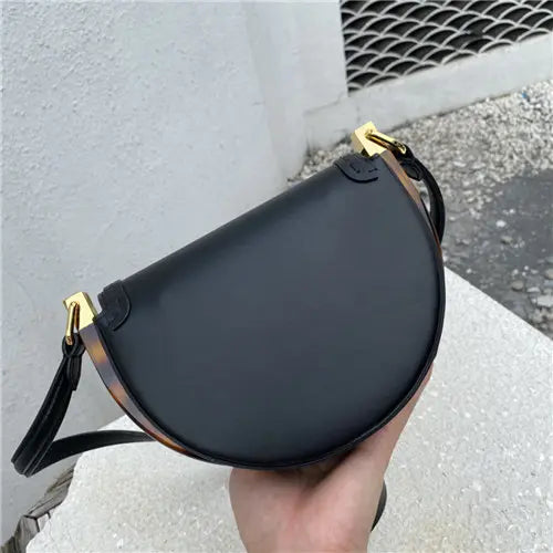 フェンディ ムーンライトバッグ