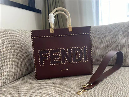 フェンディ サンシャイン トートバッグ ミディアムブラウン