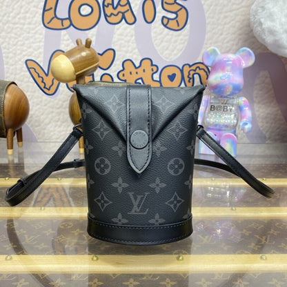 LV オンザゴー シルバー ソフト