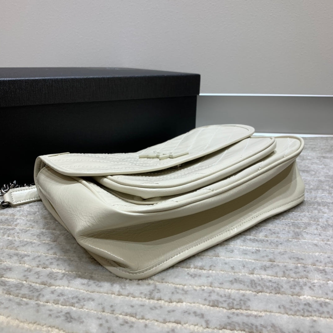 YSL ニキ ミニ フラップバッグ