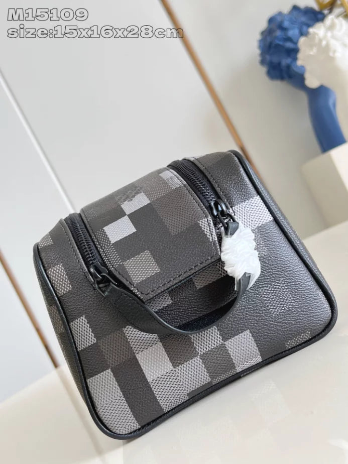 ダイビングキット ブラック レディフラッグ キャンバス M15109 – LW386