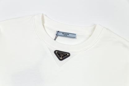 【PRADA公式旗艦店】ご好評に付き再入荷！！