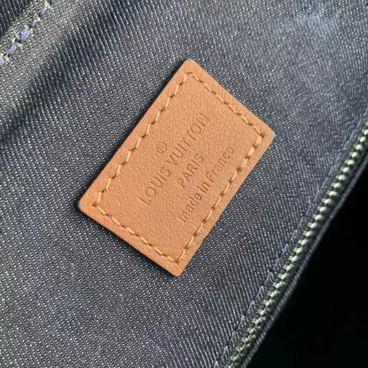 クリストファー PM バックパック（ブラック＆ブルー） – LW166