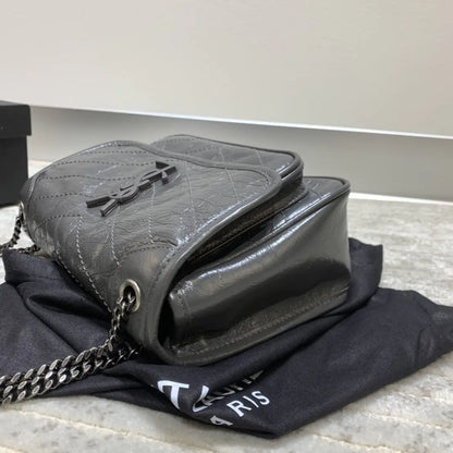 YSL ニキ ミニ フラップバッグ