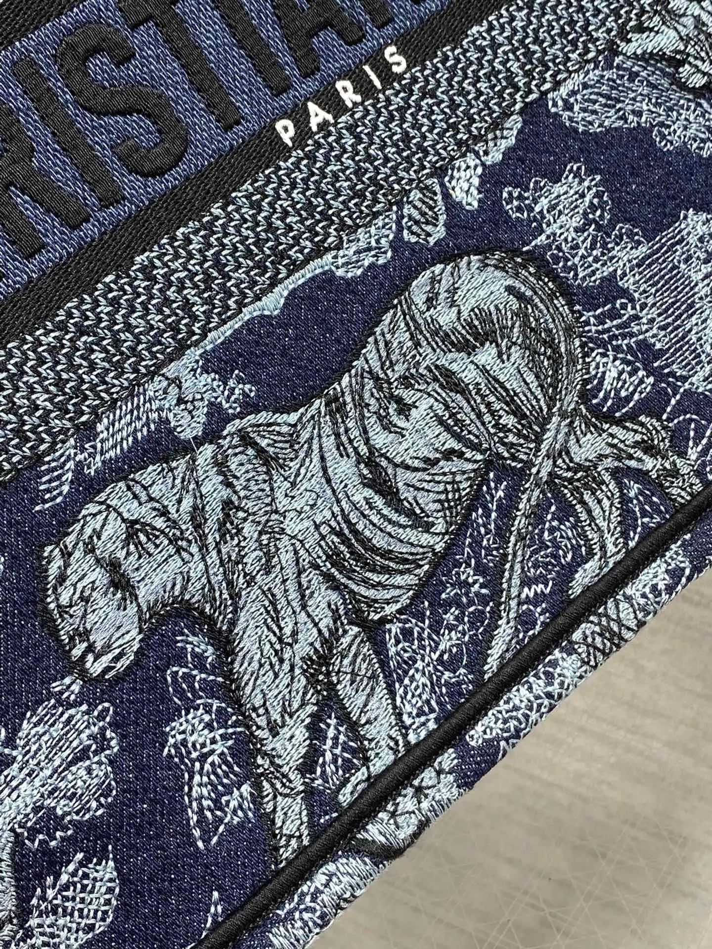 クリスチャン・ディオール ブックトートバッグ