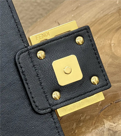 フェンディ バゲットバッグ