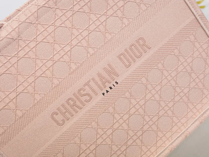 ディオール ブックトート