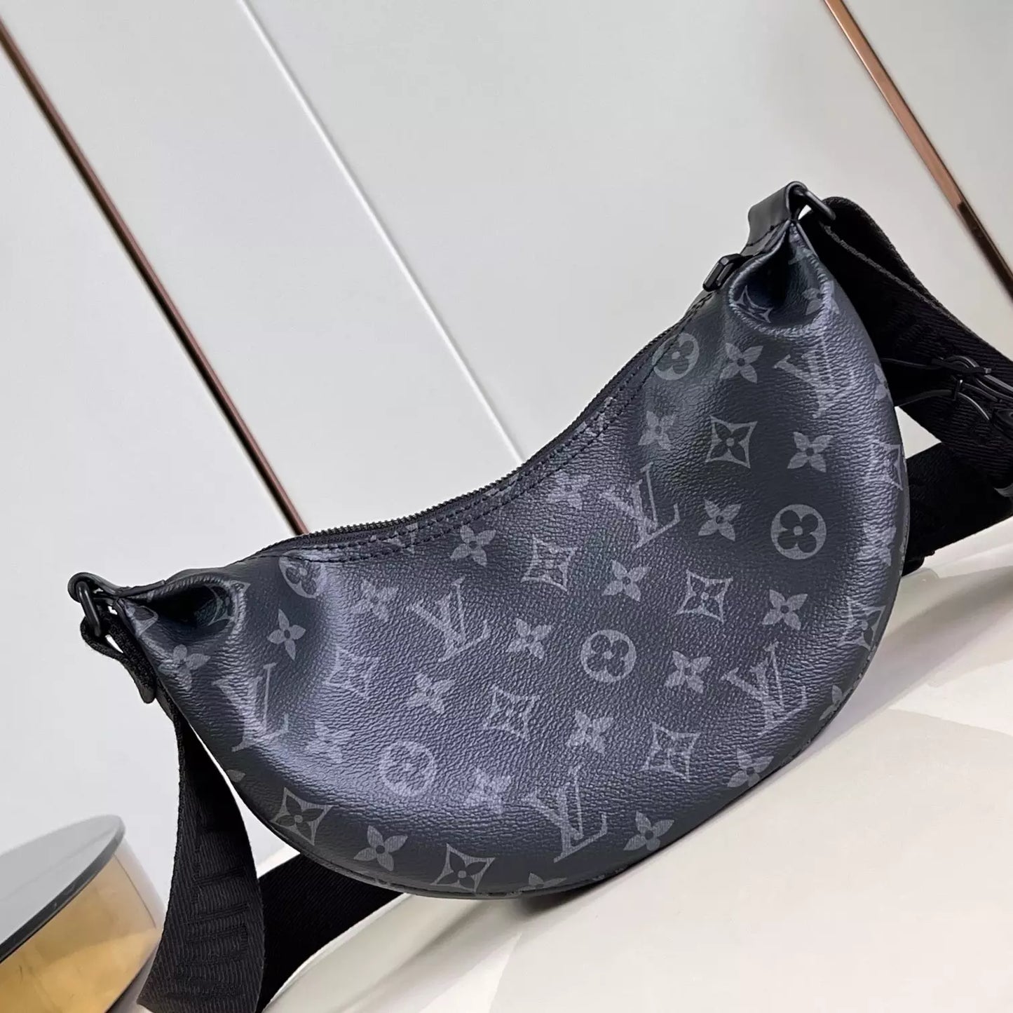 ハマック バッグ PM ブラック モノグラム エクリプス キャンバス M47158 – LW446