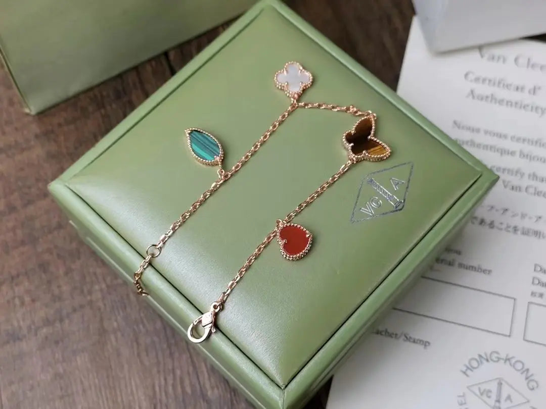 ヴァン クリーフ＆アーペル 四つ葉のクローバー バタフライ ブレスレット