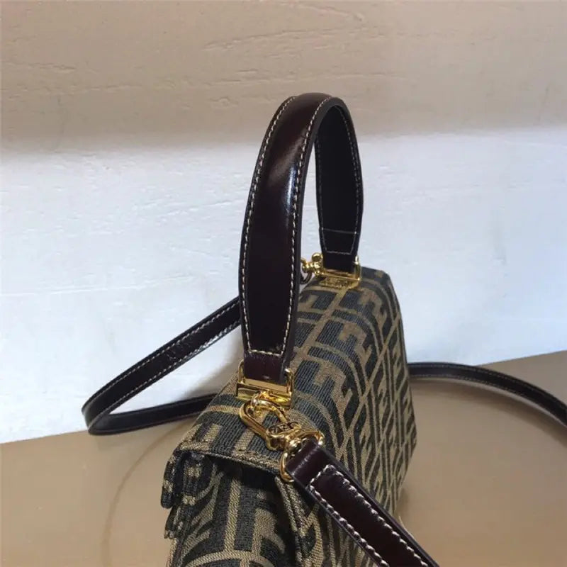 フェンディ ヴィンテージ ケリーバッグ