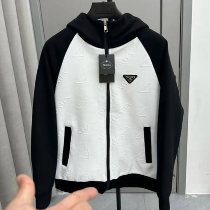 セール 人気モデル[PRADA] プラダ アウター 新しい刺繍入りフード付きジャケット