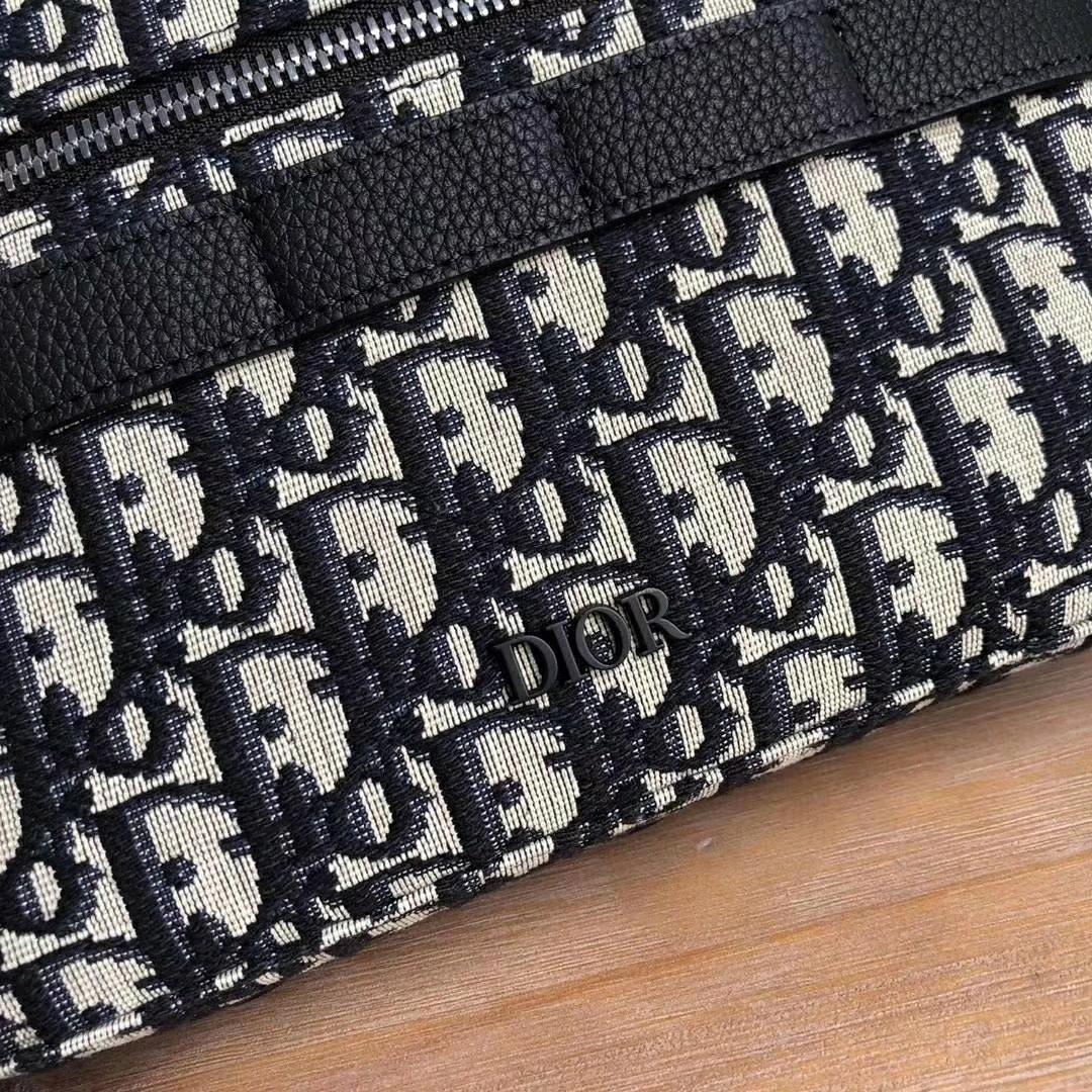 ディオール サファリ メッセンジャーバッグ ベージュ＆ブラック ディオール オブリーク ジャカード – DIO001