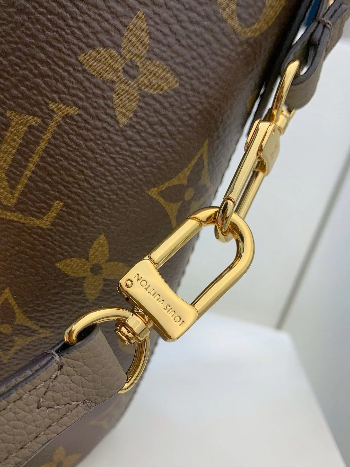 ルイ・ヴィトン M12109 ネヴァーフル バンドリエール インサイド・アウト BB