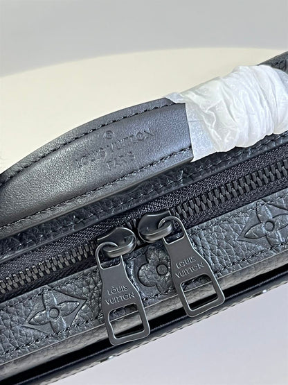 ルイ・ヴィトン ハンドル ソフトトランク モノグラム トリヨンレザー – LVB071