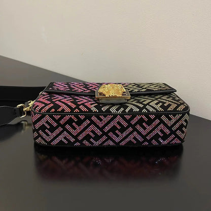 フェンディ x ヴェルサーチ レザー バゲットバッグ